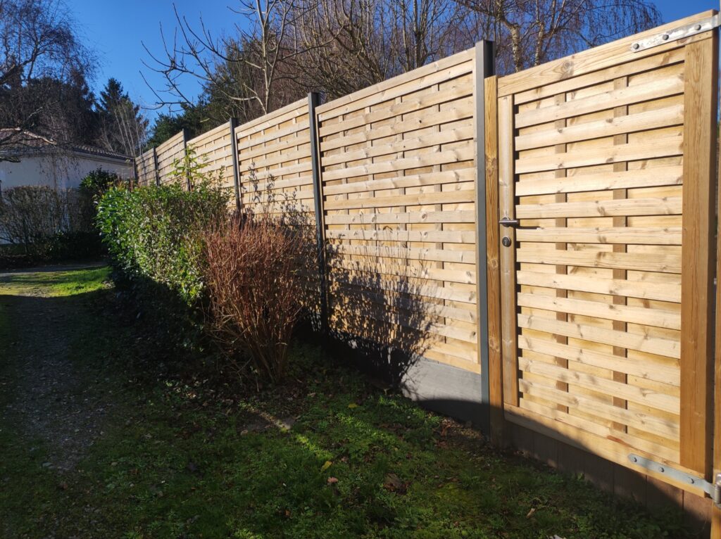 Sitename Enrobee Cholet CLOTURE ELEGUANT POTEAUX ALU 1
